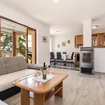 Appartement Beautiful In